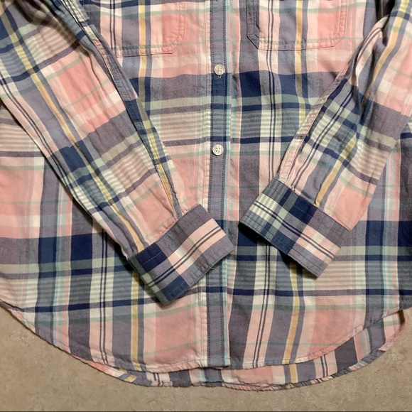 👛 Chaps button down shirt, Small, navy & pink plaid - Picture 7 of 9